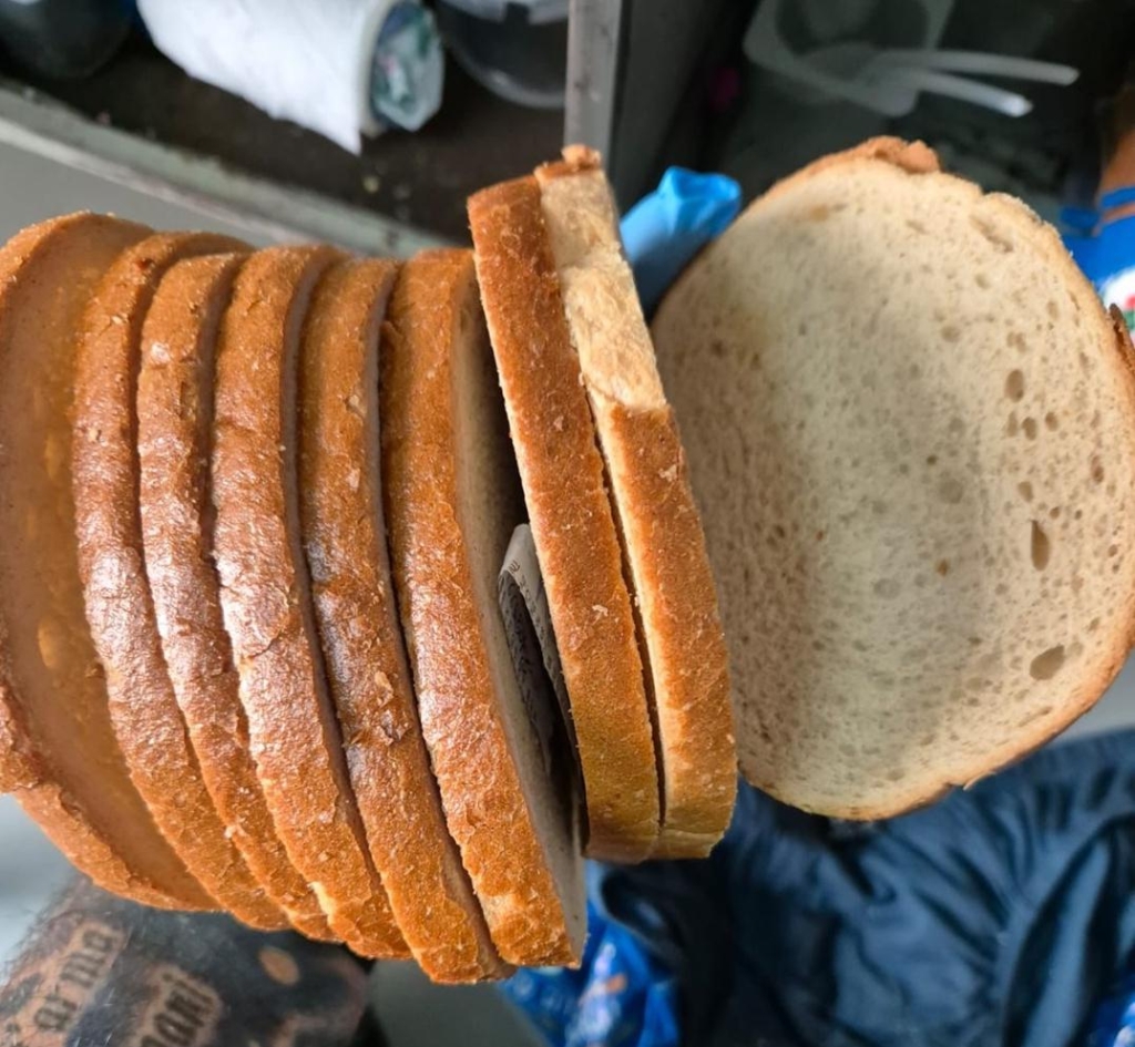 בכלא מגידו נתפסו חומרים אסורים בכיכר לחם ומזרן